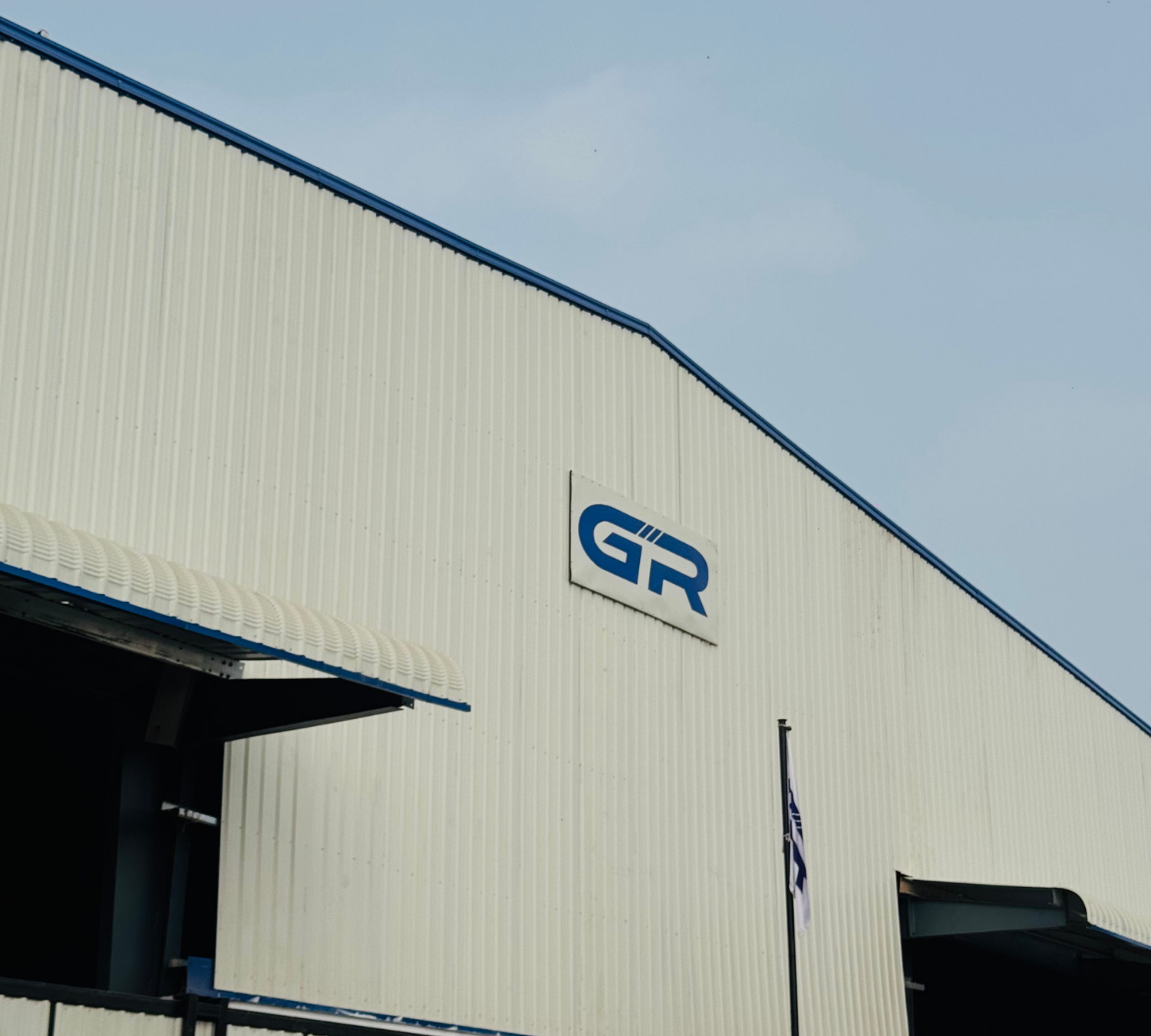 PEB Shed Construction is Growing Rapidly in Jabalpur Industries fgihudkf